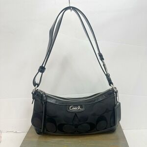 Coach F19731 Signature C Black Patent Leather Shoulder Crossbody Bag Hobo Purse